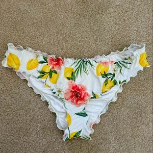 Ruffled and ruched bikini bottoms
